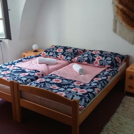 Penzion U Tkadlen Jindrichuv Hradec Exterior photo